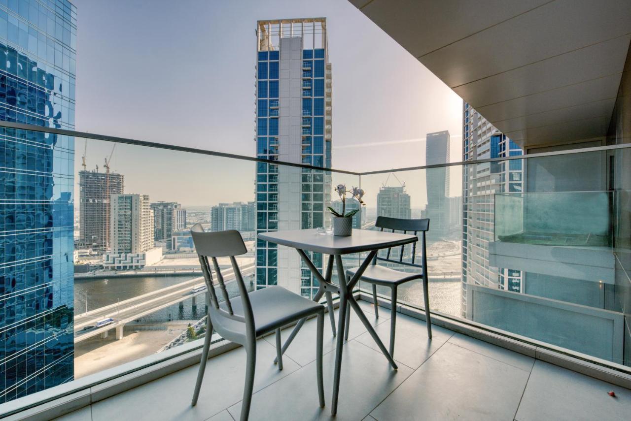 Maison Privee - Luxury, Spacious, Modern Near Burj Khalifa And Dubai Canal Exterior photo
